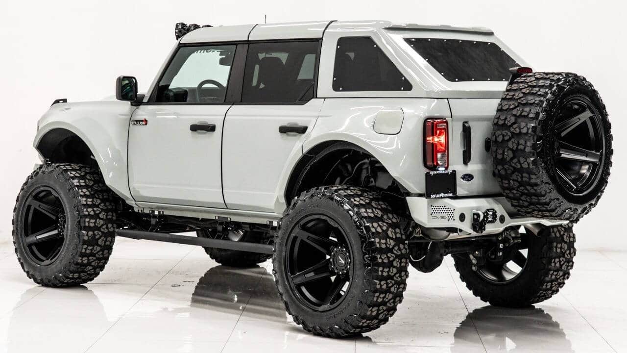 2022 FORD BRONCO