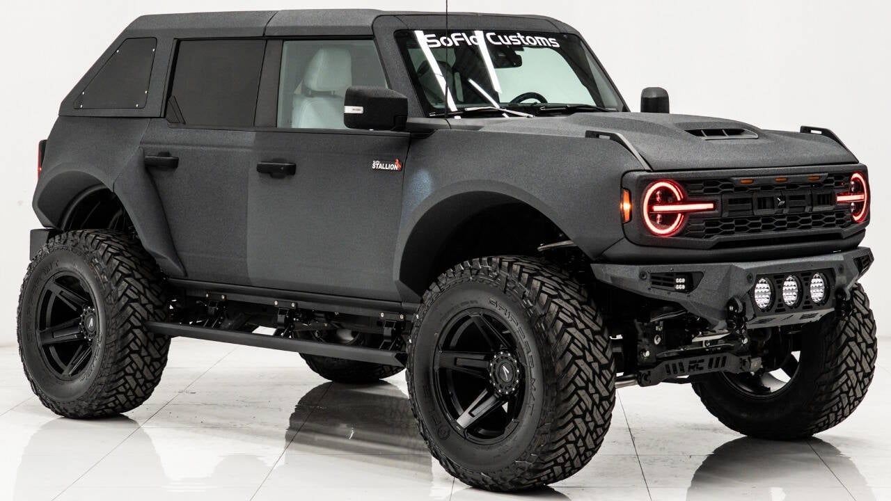 2023 FORD BRONCO