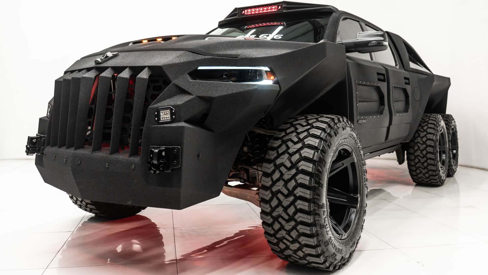 2024 APOCALYPSE JUGGERNAUT 6X6