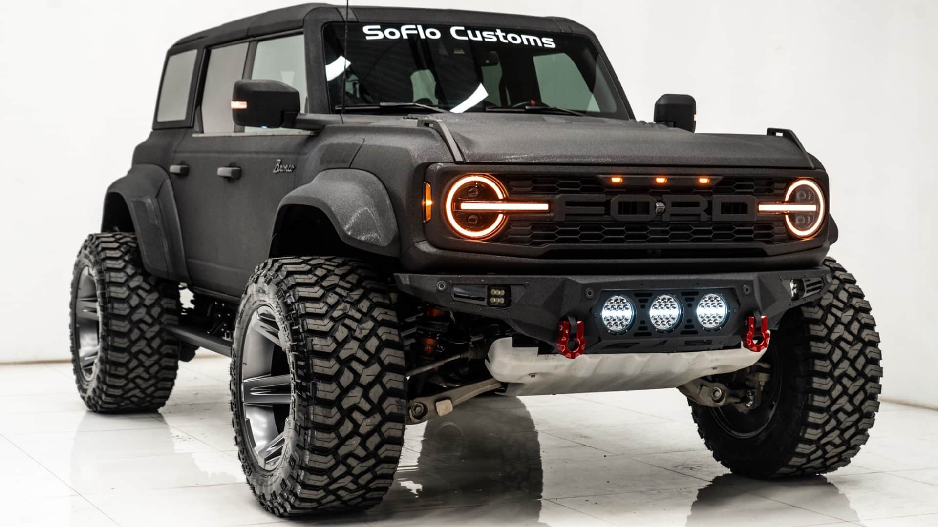 2022 FORD BRONCO