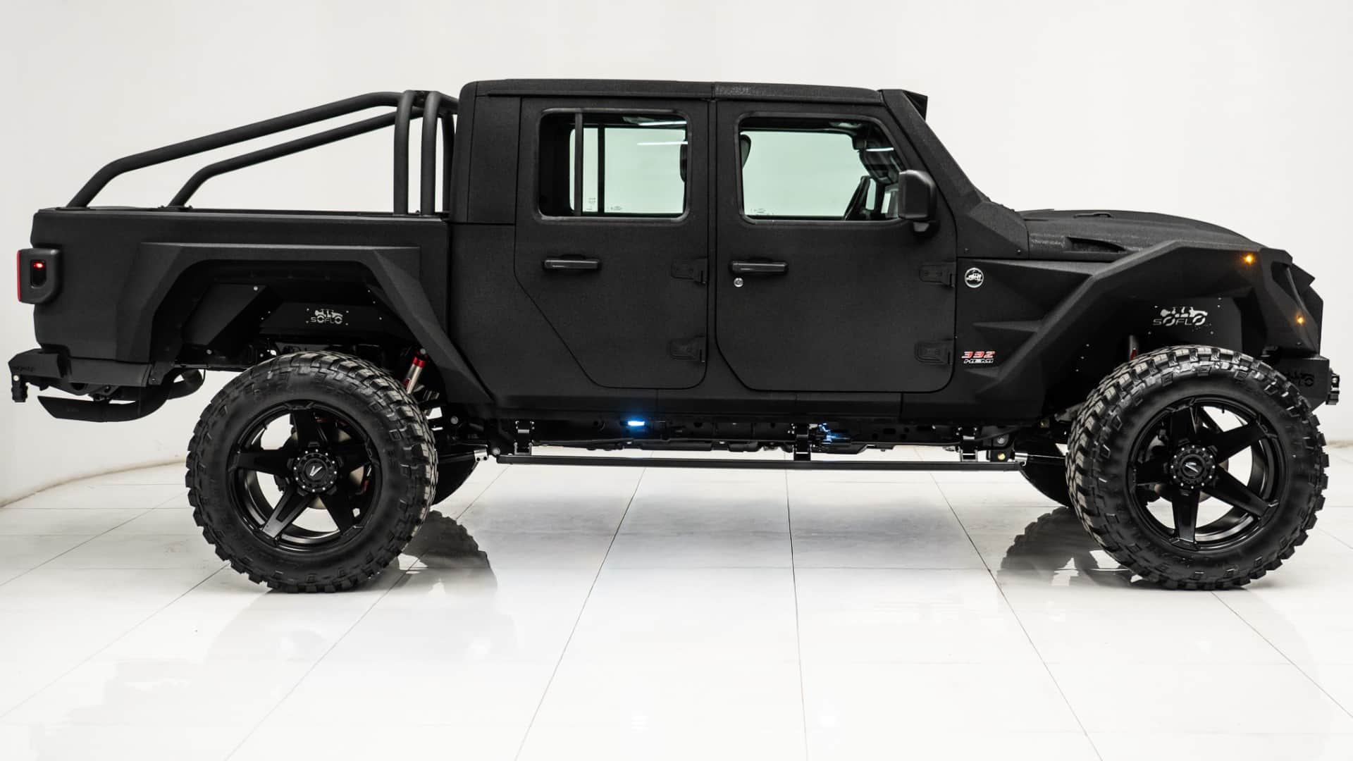 2025 JEEP GLADIATOR