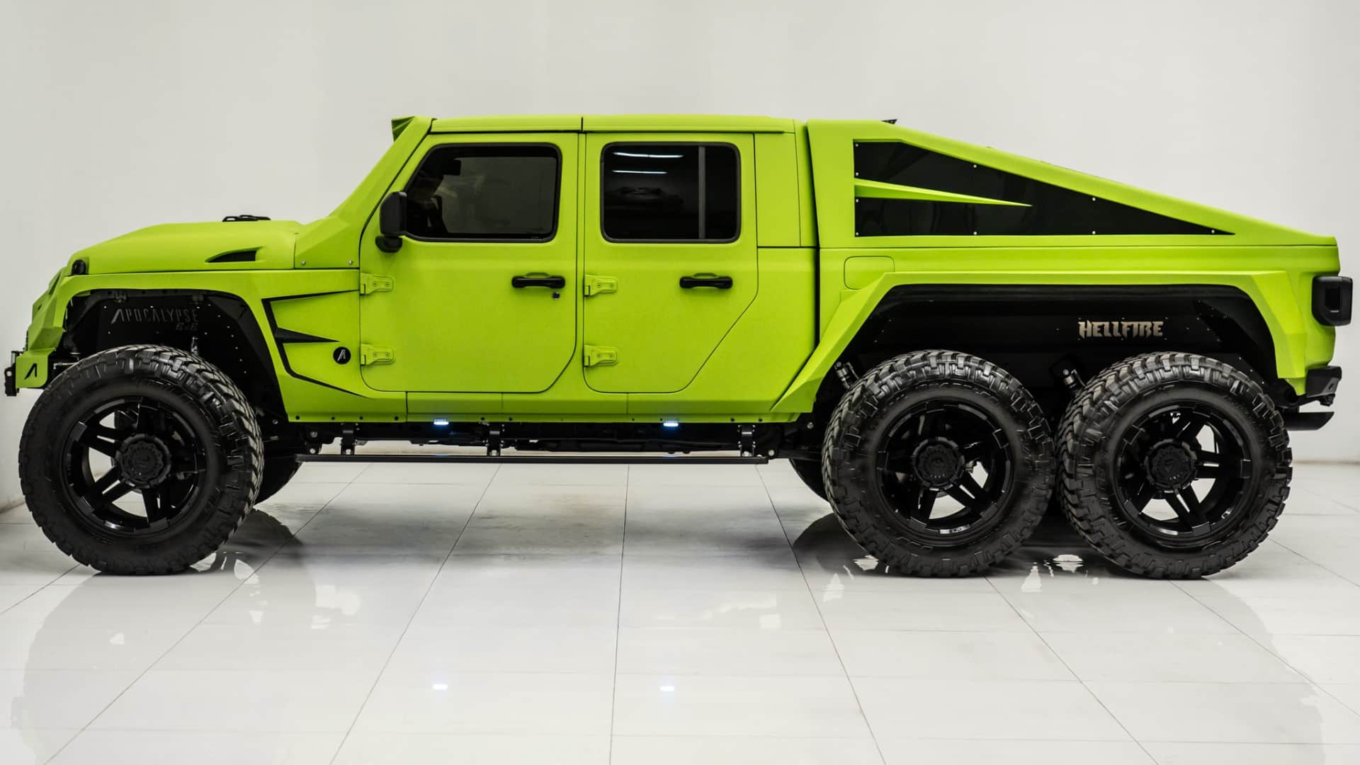 2023 APOCALYPSE HELLFIRE 6X6