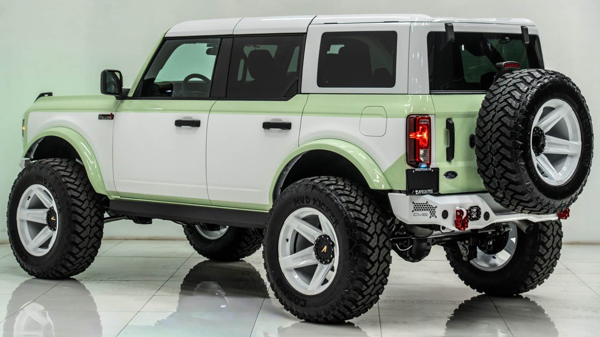2025 FORD BRONCO