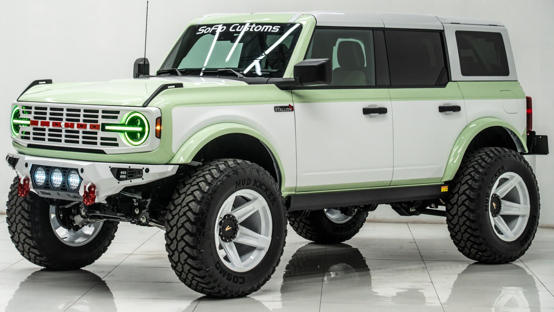 2025 FORD BRONCO